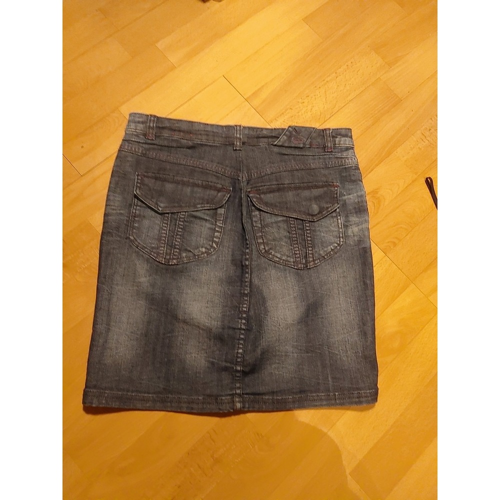 Foxy Jeans Distressed Denim Button Up Jean Skirt Size 13/32 - Picture 5 of 12